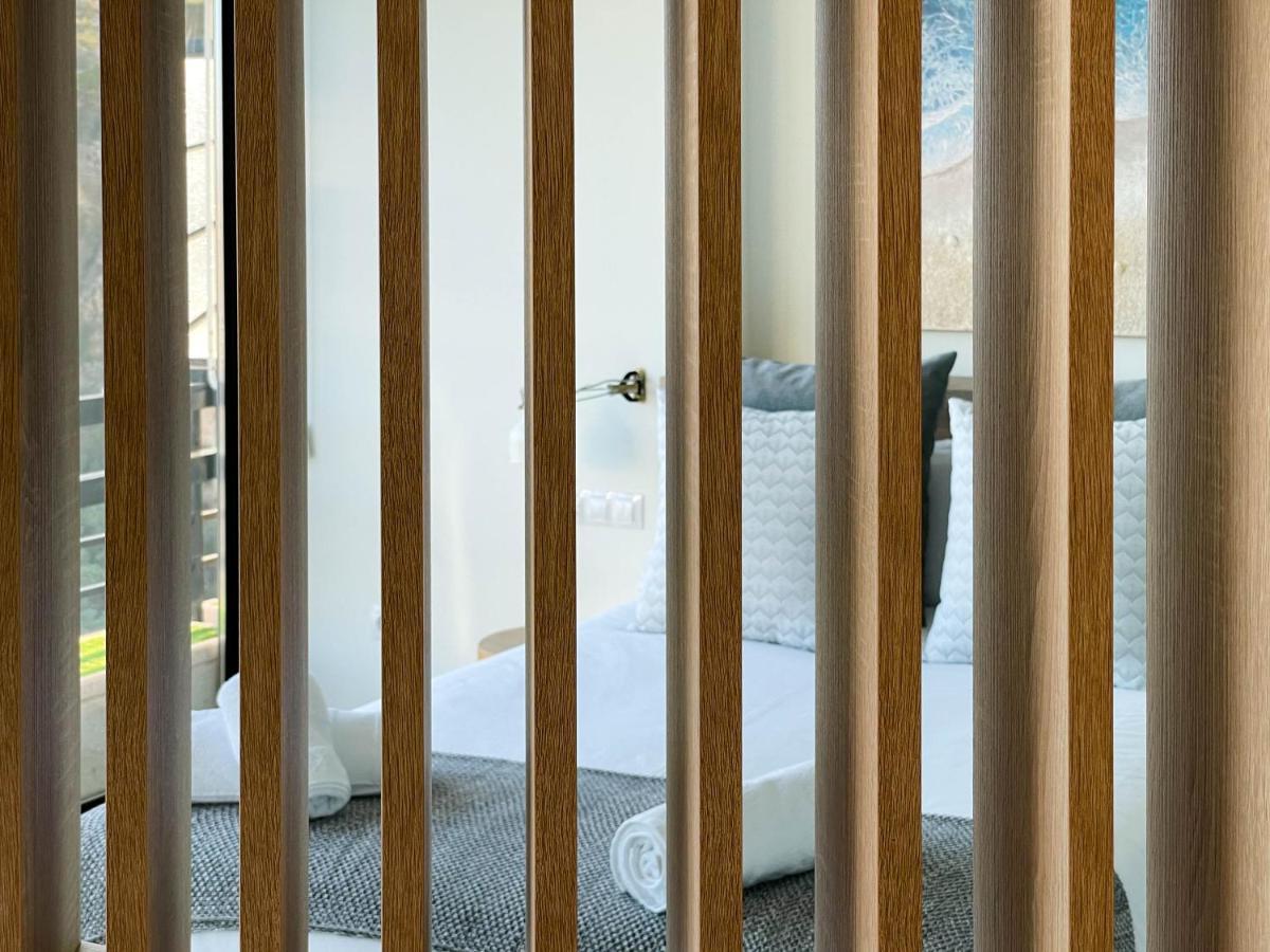 Tyba Deluxe Apartment Аликанте Экстерьер фото