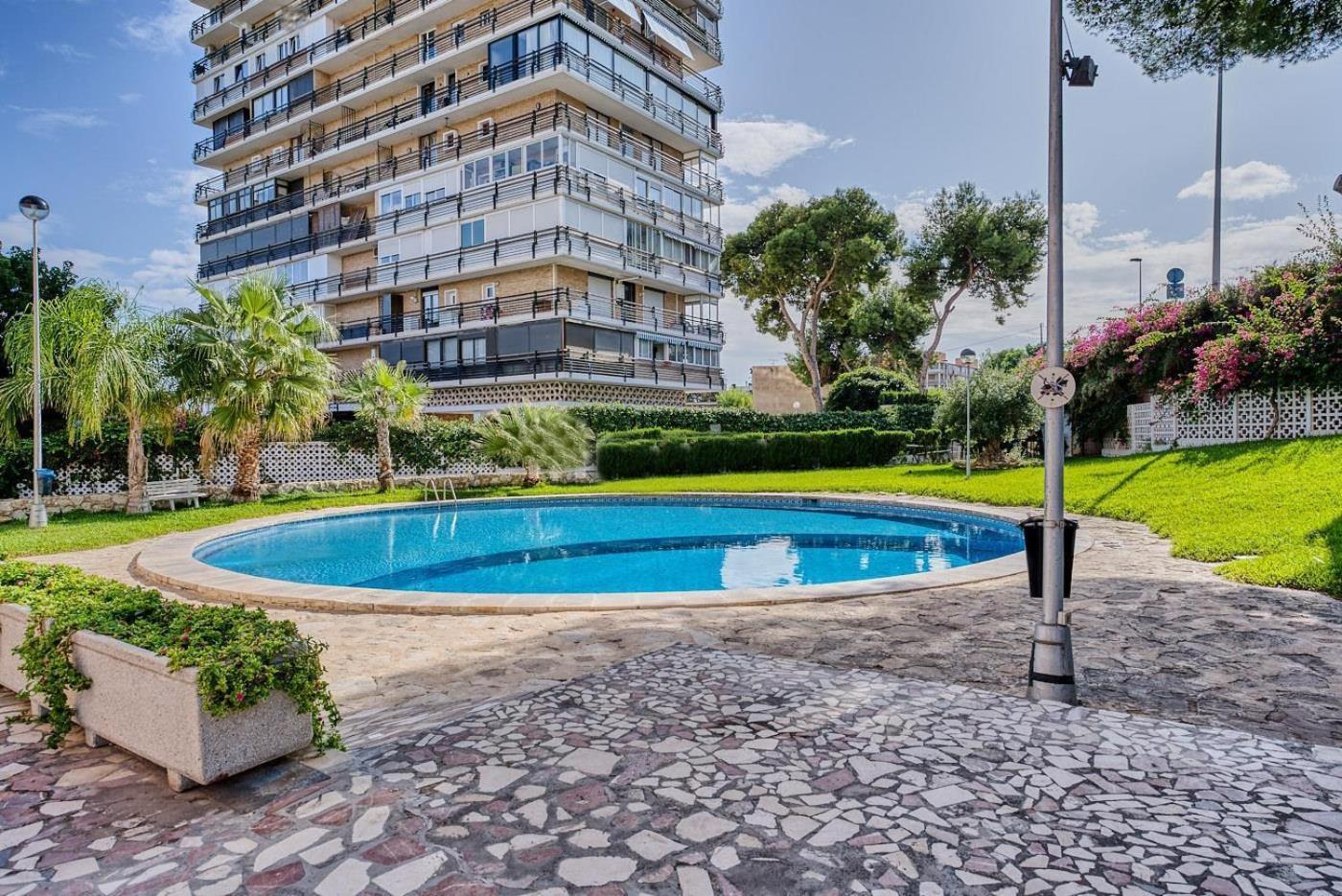 Tyba Deluxe Apartment Аликанте Экстерьер фото